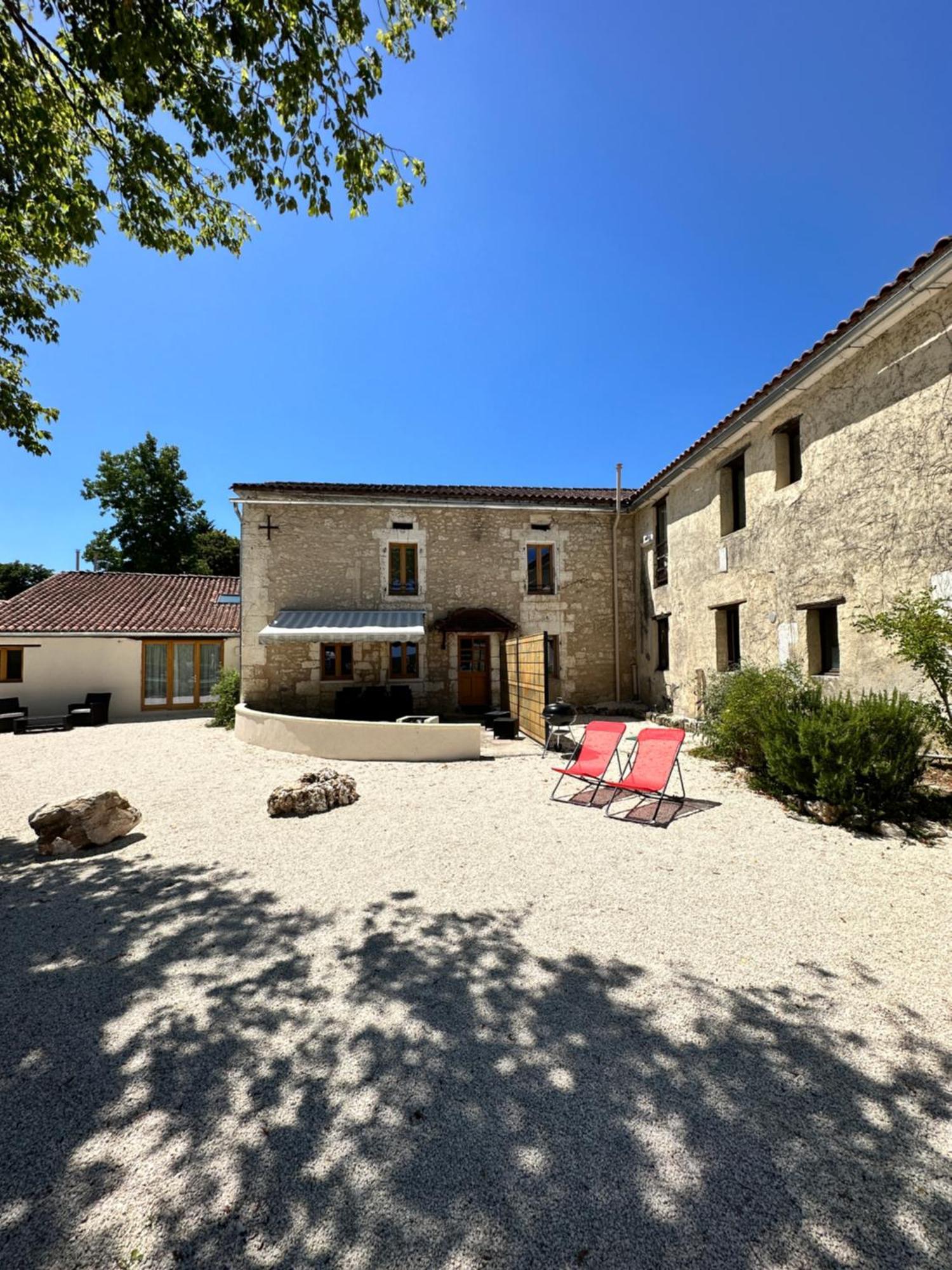 Domaine De La Roche Chabrelle Villa Saint-Just  Buitenkant foto